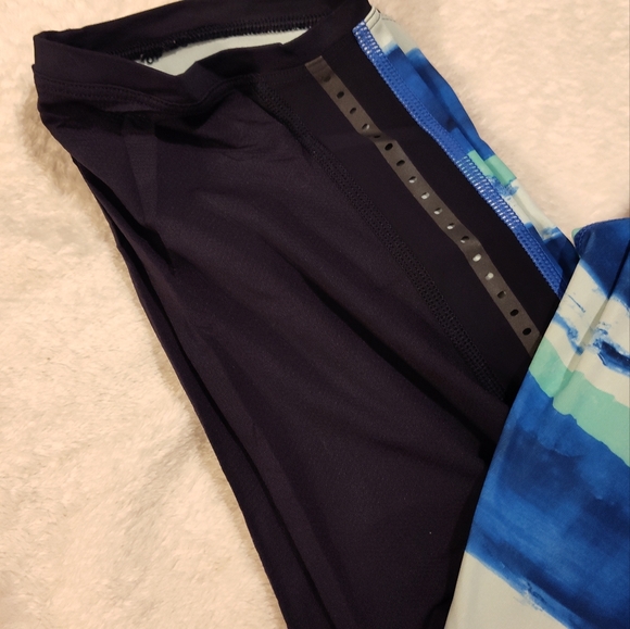 Lululemon Athletica Capri Leggings Sz 8 - Picture 3 of 12